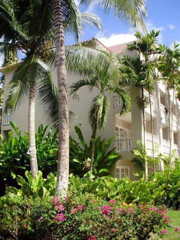Almond Casuarina Beach Oistins Екстериор снимка